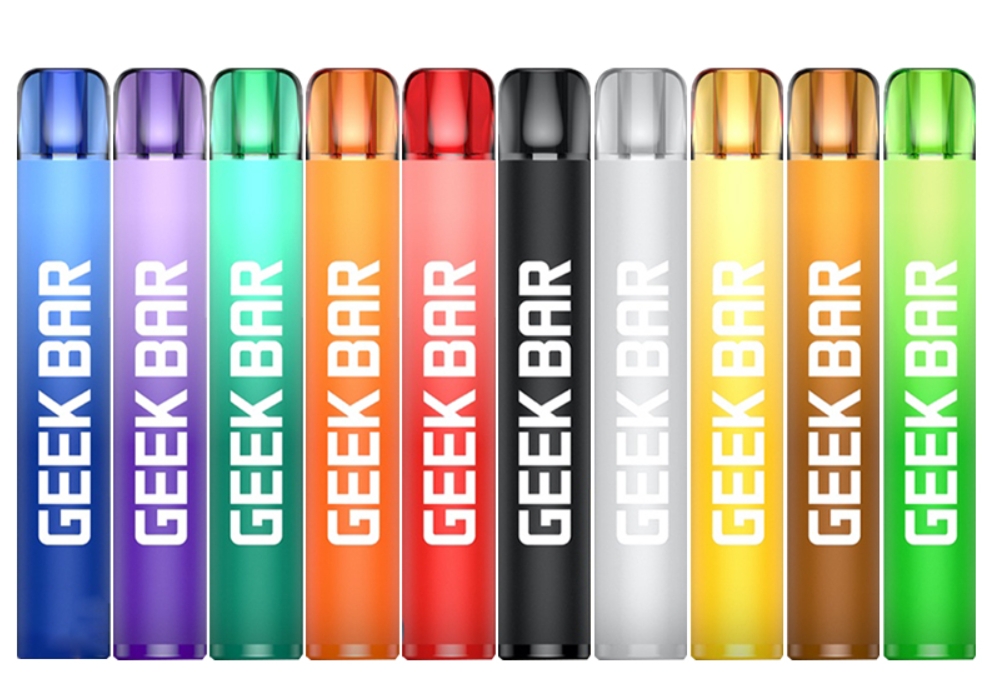 Geek Bar E600 Vape – măr piersică peră: armonia fructelor într-un format compact și savuros